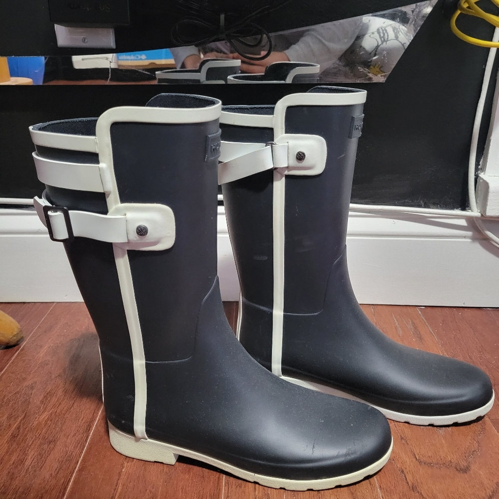 Hunter Rain Boots Navy/White
